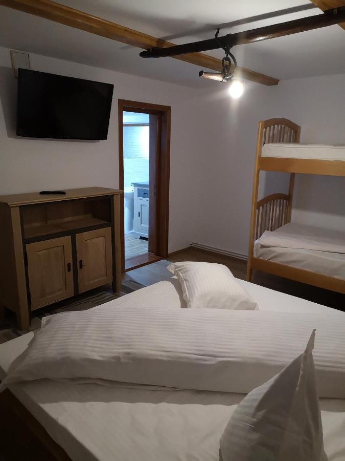 Casa Livada Bunicii Villa Tirgu Ocna Ngoại thất bức ảnh