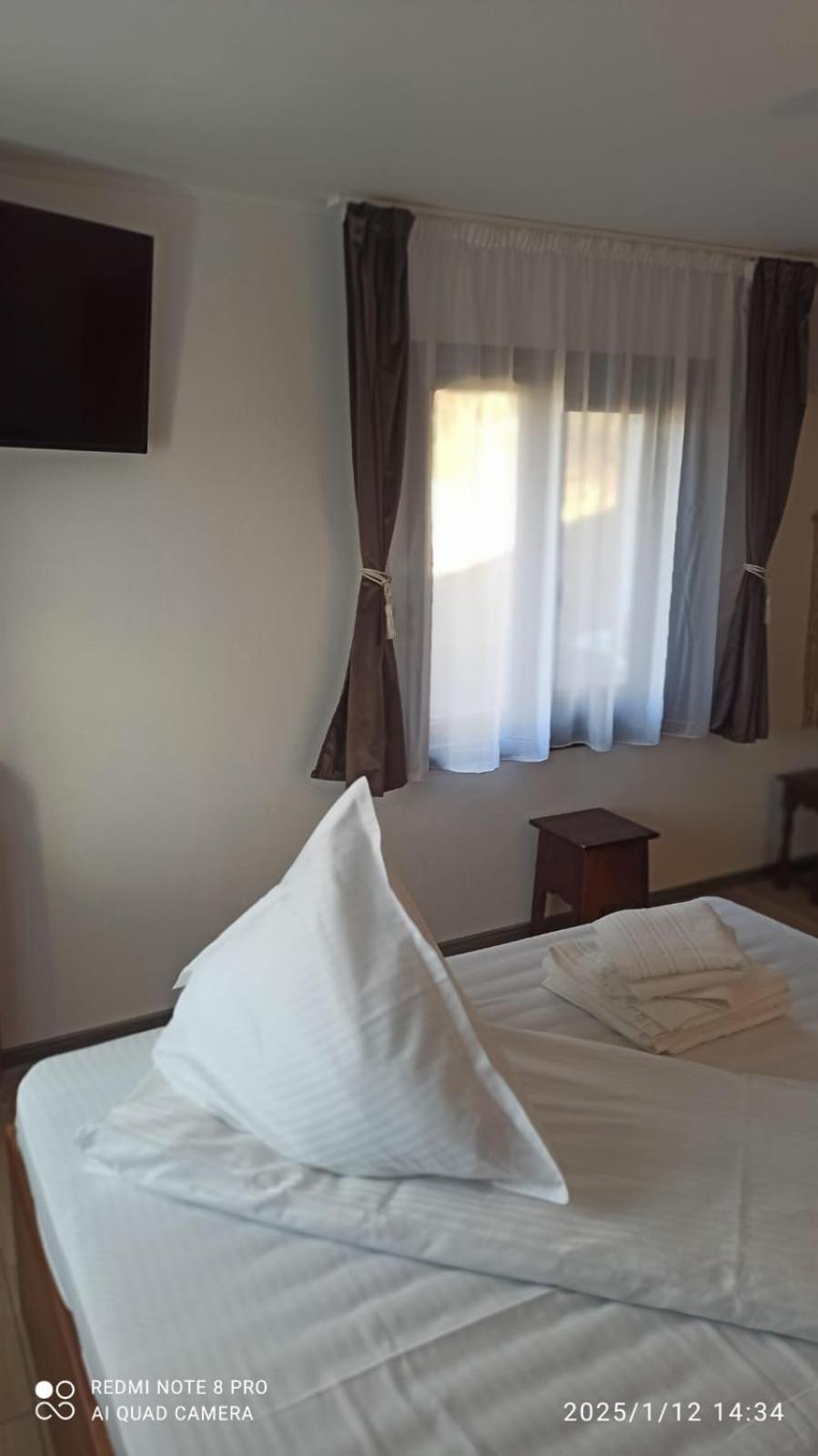 Casa Livada Bunicii Villa Tirgu Ocna Ngoại thất bức ảnh